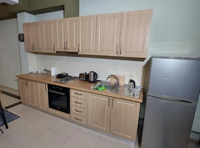 Tafa Ap3 ティラナ